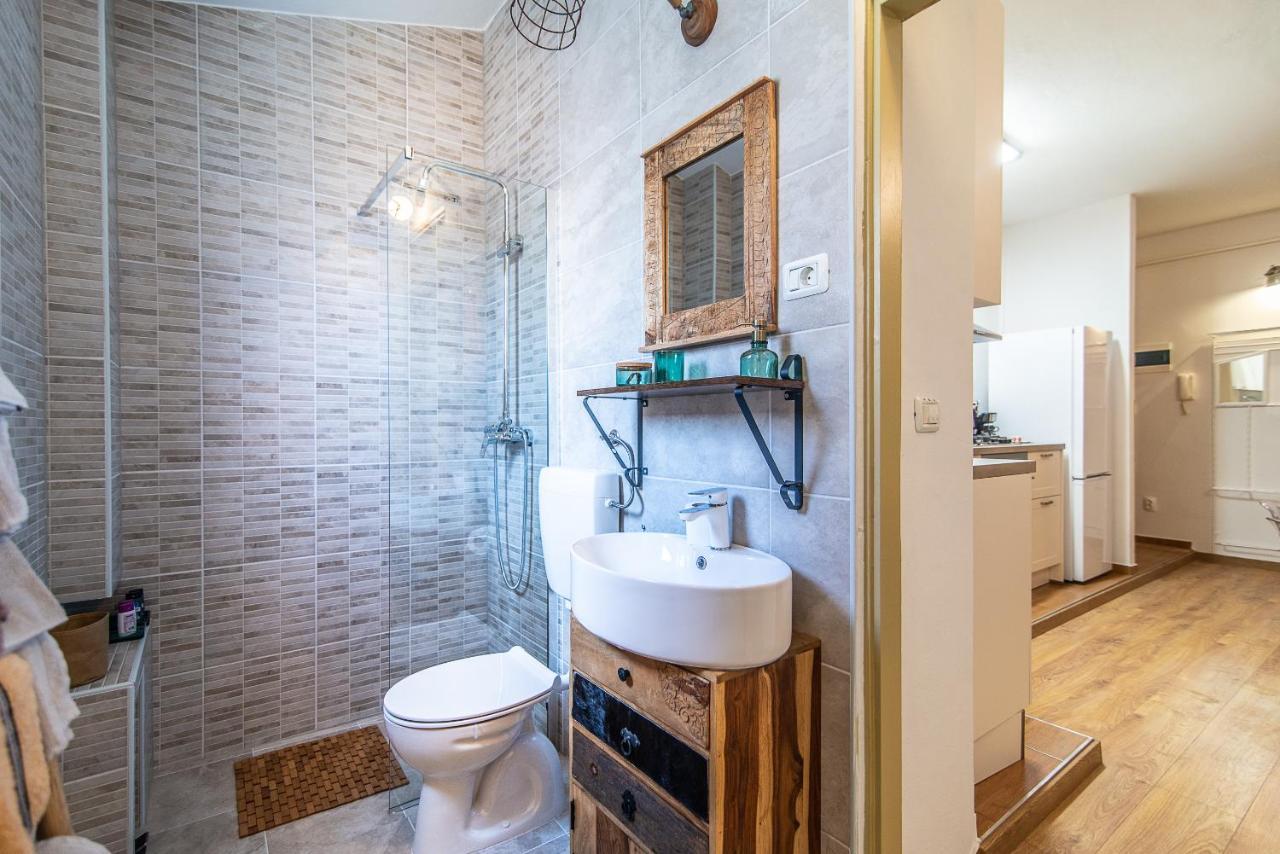 Augusta Apartment Pula Luaran gambar